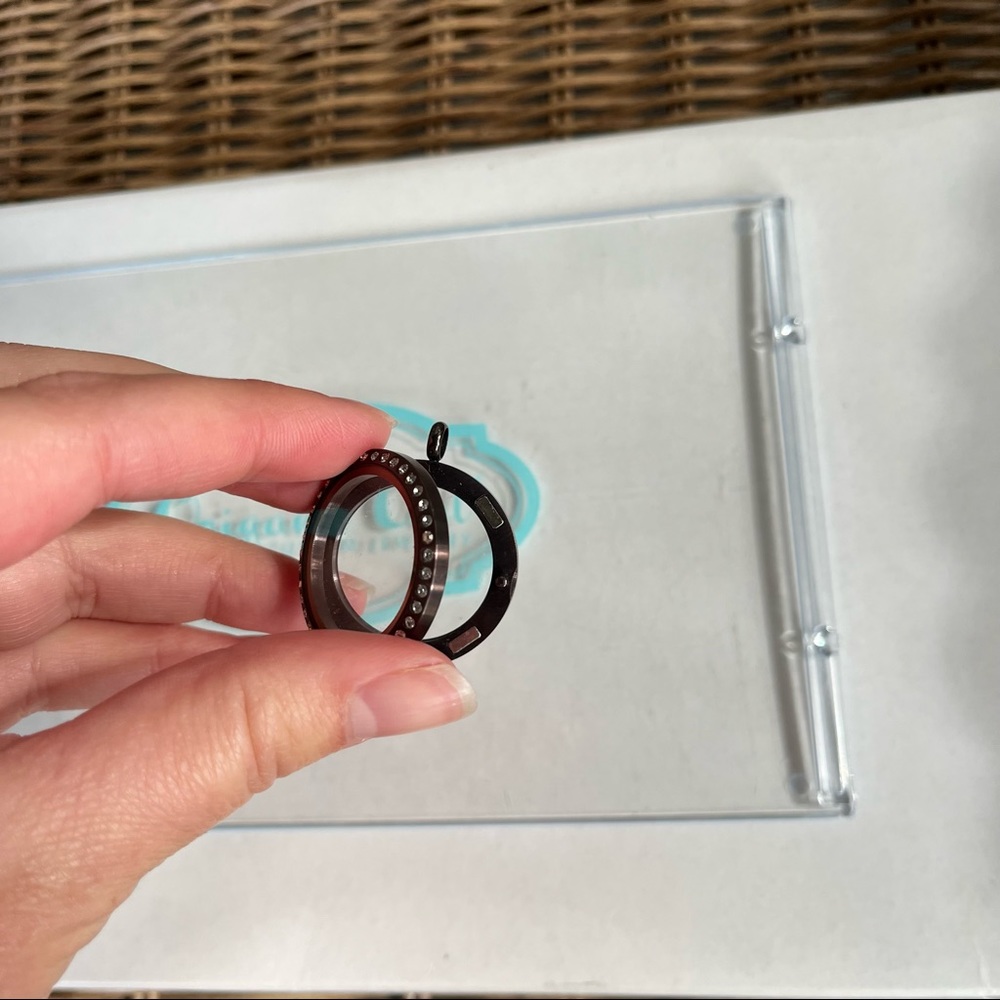 Origami Owl Bundle - Picture 9 of 13